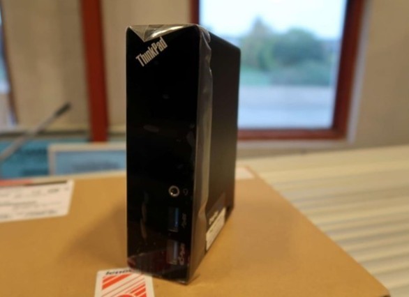 lenovo-thinkpad-dock-big-3