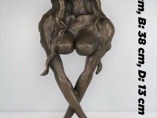 kvindekrop-skulptur-i-bronze